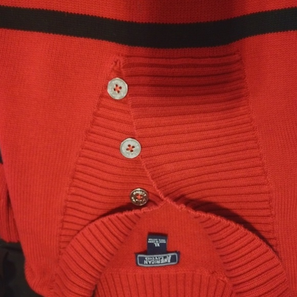 Sweaters - Picture 6 of 7